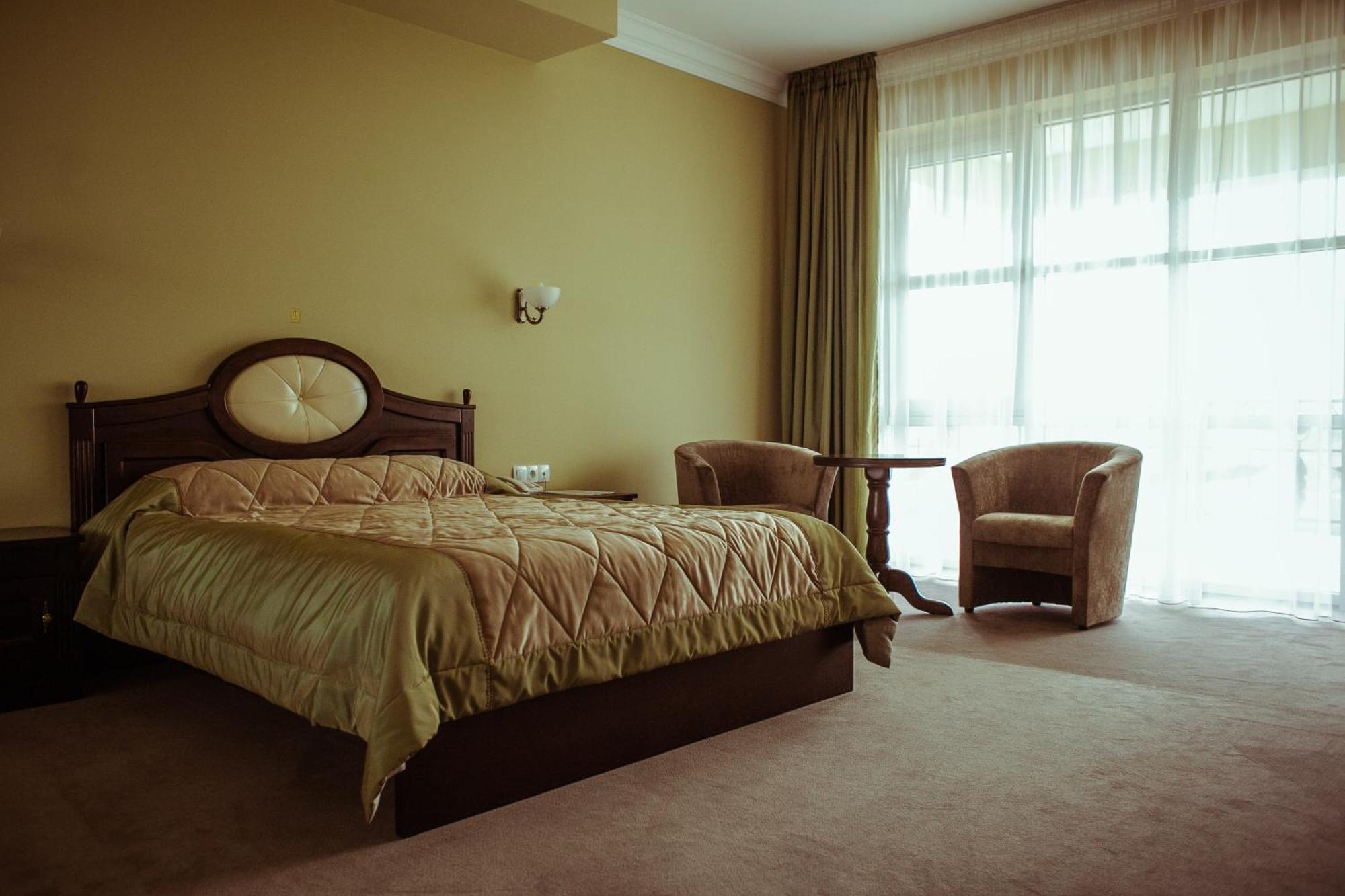 Warszawa Hotel Malekhuv エクステリア 写真