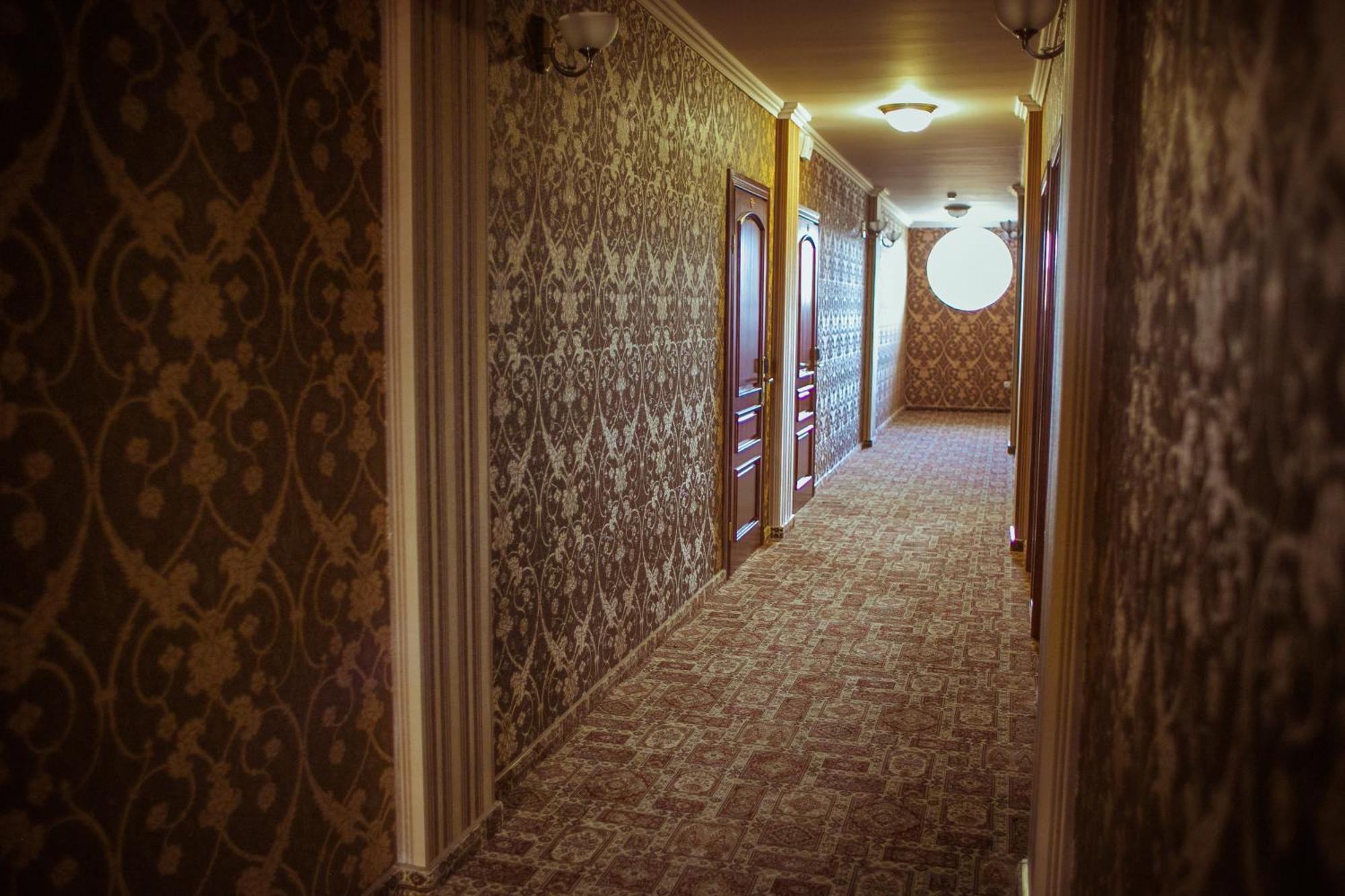Warszawa Hotel Malekhuv エクステリア 写真
