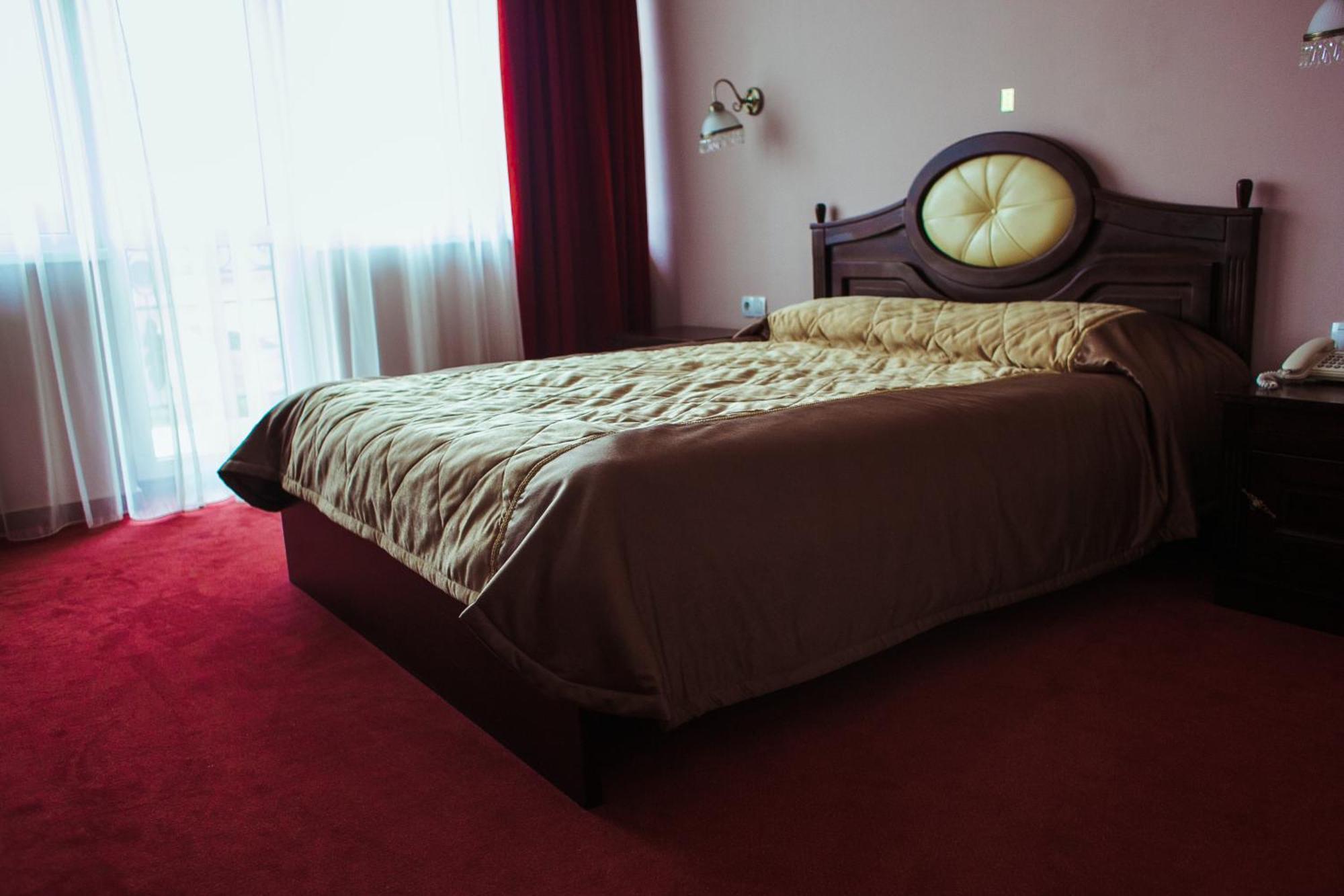 Warszawa Hotel Malekhuv エクステリア 写真